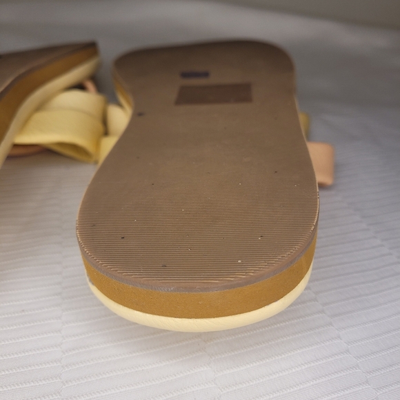 Madewell The Leeandra Slide Puffer Butter Yellow Leather Sandal sz 8 - Picture 8 of 9